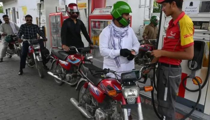 Govt hikes petrol price by Rs9.99, diesel’s by Rs6.18 per litre