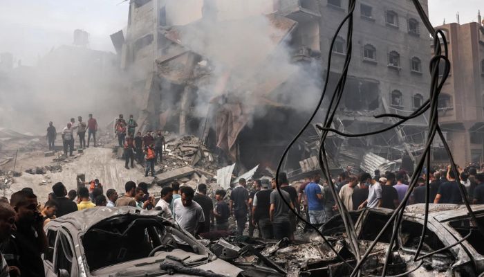 Death Toll Rises as Israeli Forces Ramp Up Airstrikes in Gaza City: Over 21 Killed